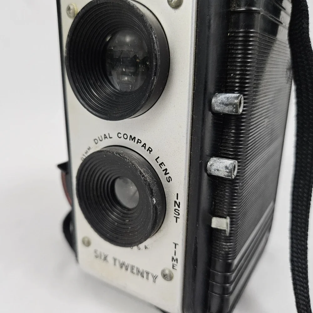 Vintage 1950s Compco Reflex II Camera